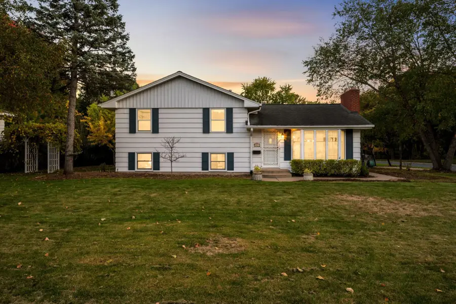 4617 W 90th Street, Bloomington, MN 55437 - #3