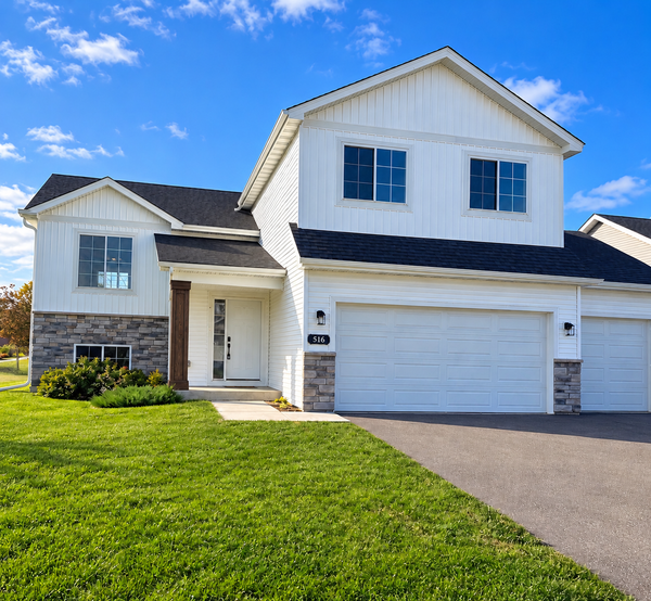 516 Emmy Lane, Hanover, MN 55341