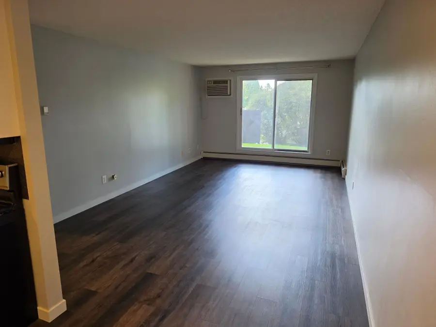 401 E Burnsville Parkway #124, Burnsville, MN 55337 - #2