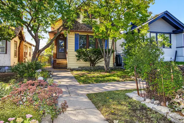 1144 Charles Avenue, Saint Paul, MN 55104