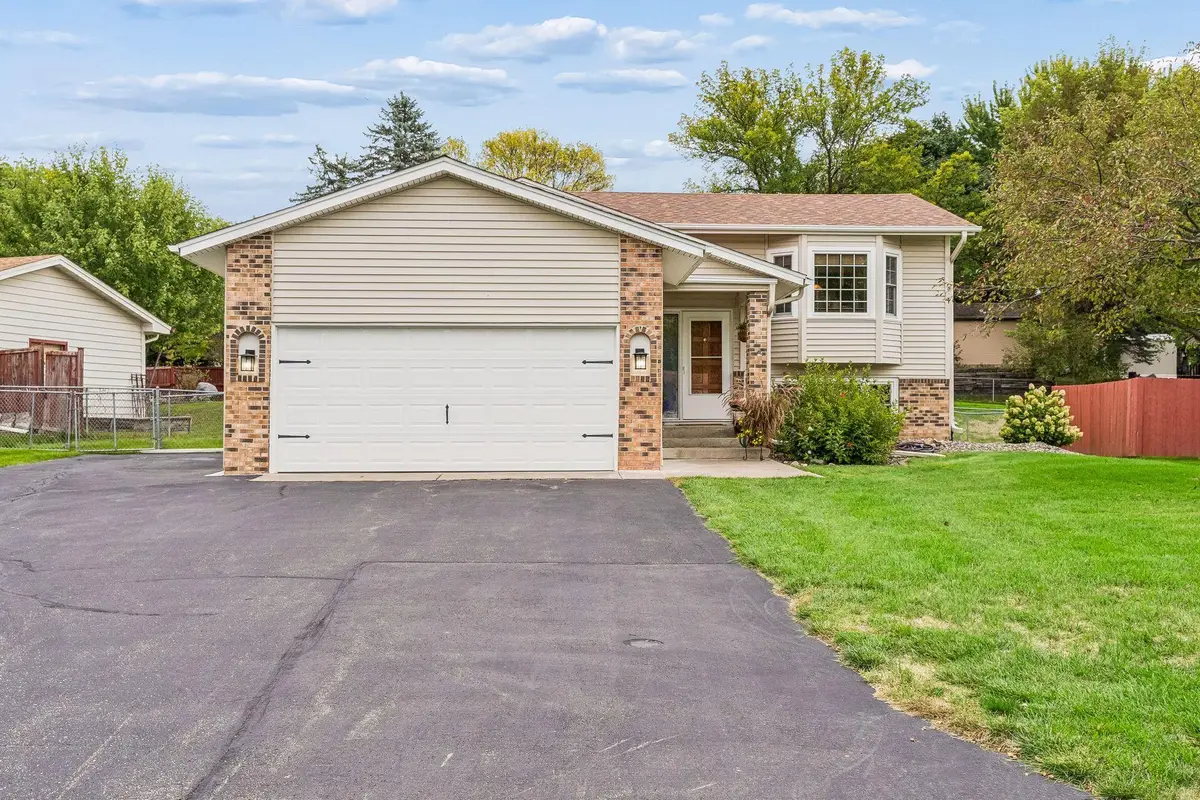 4712 Covington Court, Eagan, MN 55122 - #1