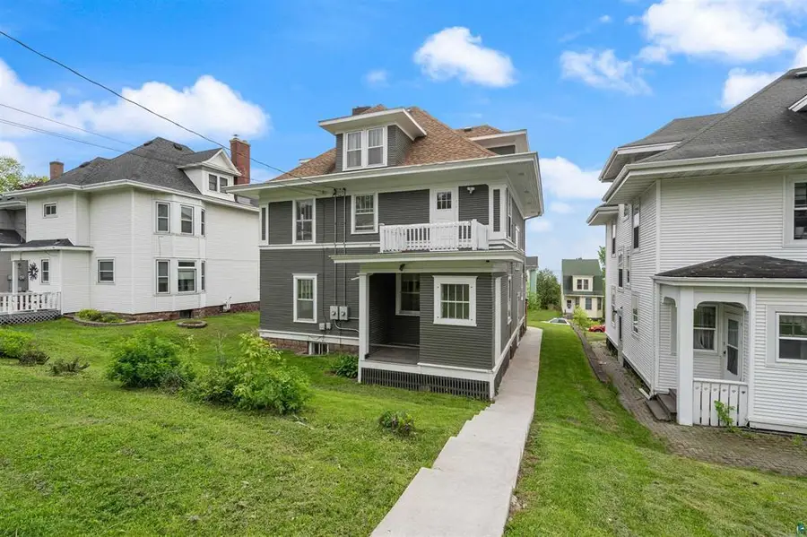 1415 E 4th Street, Duluth, MN 55805 - #2
