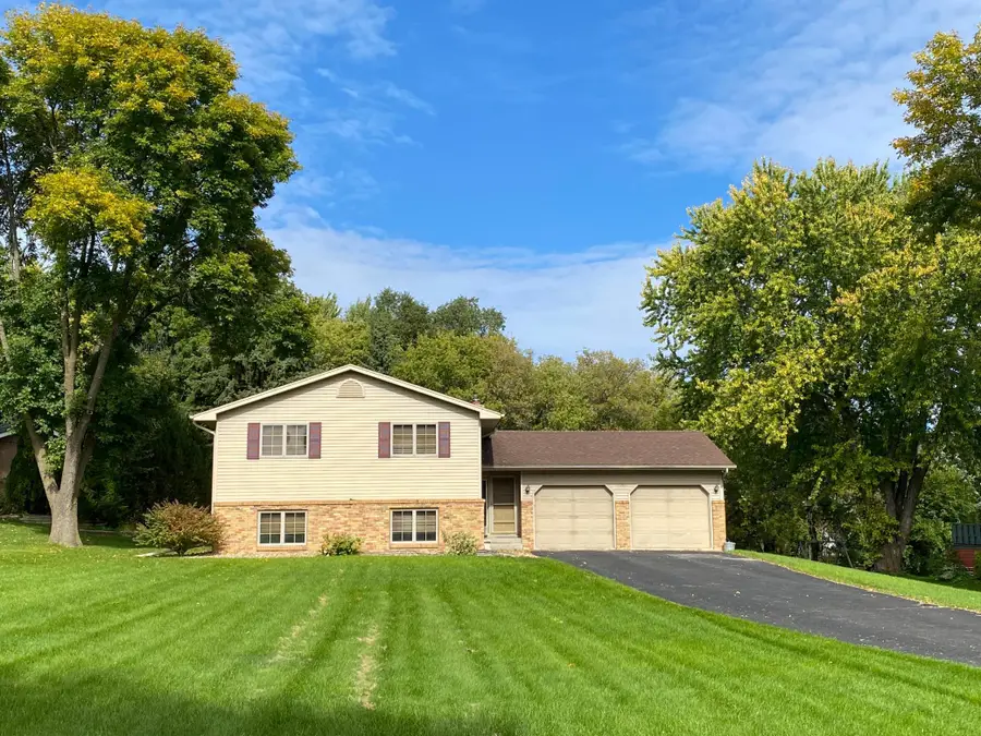 1760 48th Avenue Ne, Willmar, MN 56201 - #3