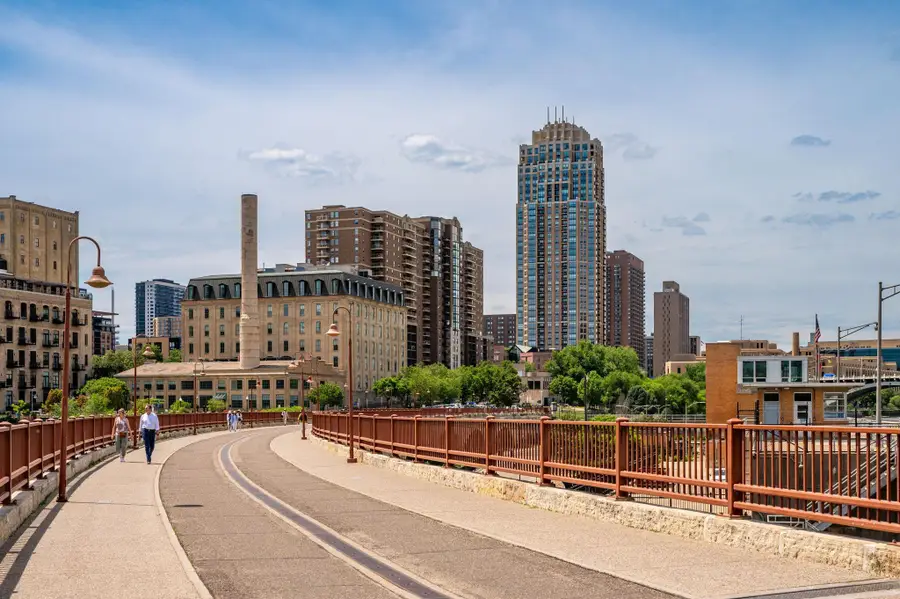 401 S 1st Street #822, Minneapolis, MN 55401 - #2