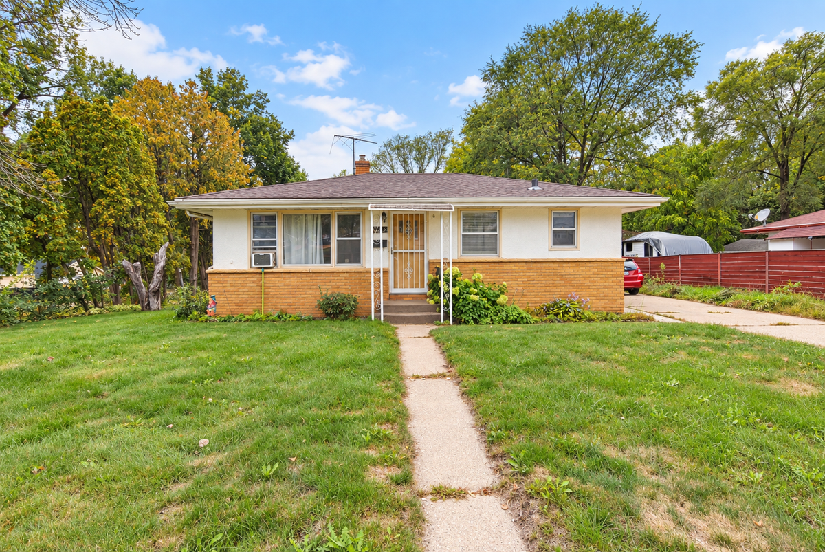 1445 Mcafee Street, Saint Paul, MN 55106 - #1
