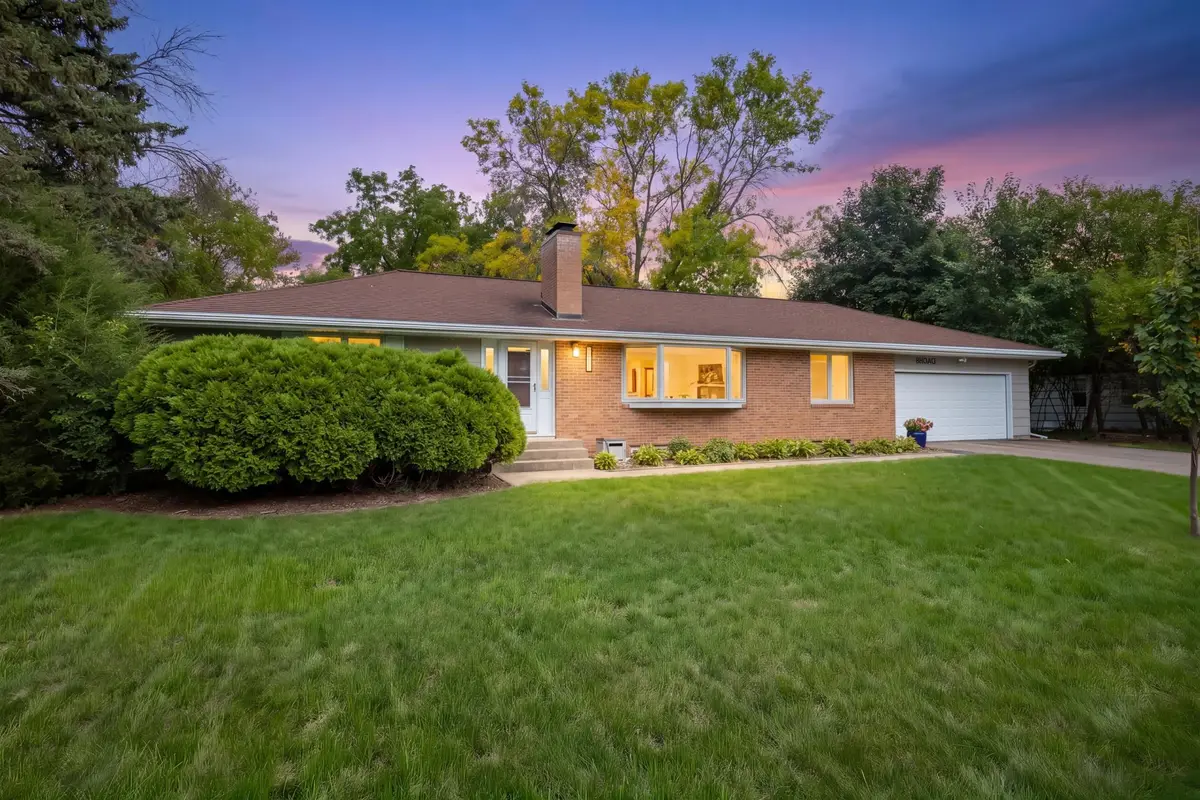 10800 Oak Knoll Terrace N, Minnetonka, MN 55305 - #1