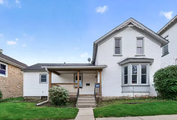 308 4th Street E, Hastings, MN 55033