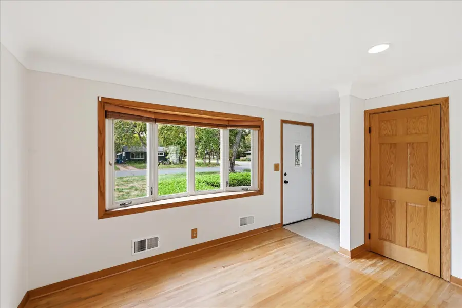 4070 Jay Lane, White Bear Lake, MN 55110 - #3
