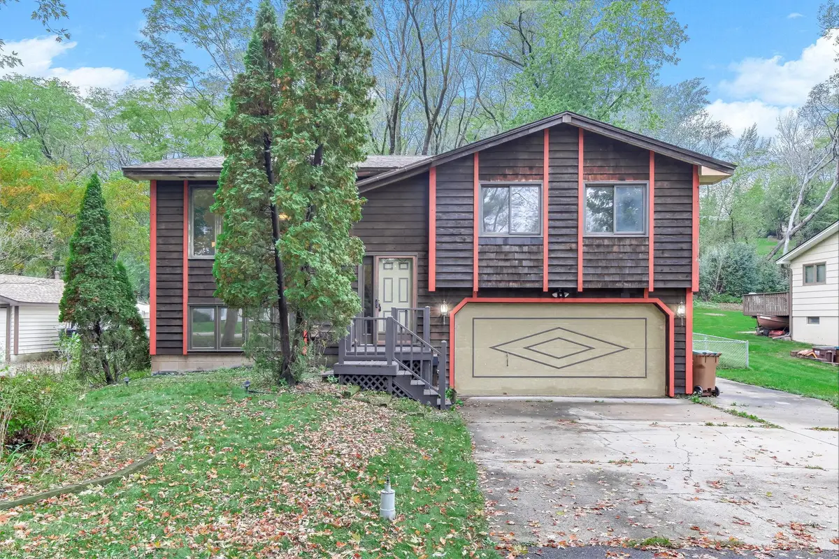 162 Quehl Avenue N, Lakeland, MN 55043 - #1