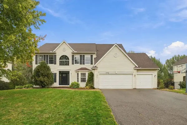 17716 Hyde Park Avenue, Lakeville, MN 55044