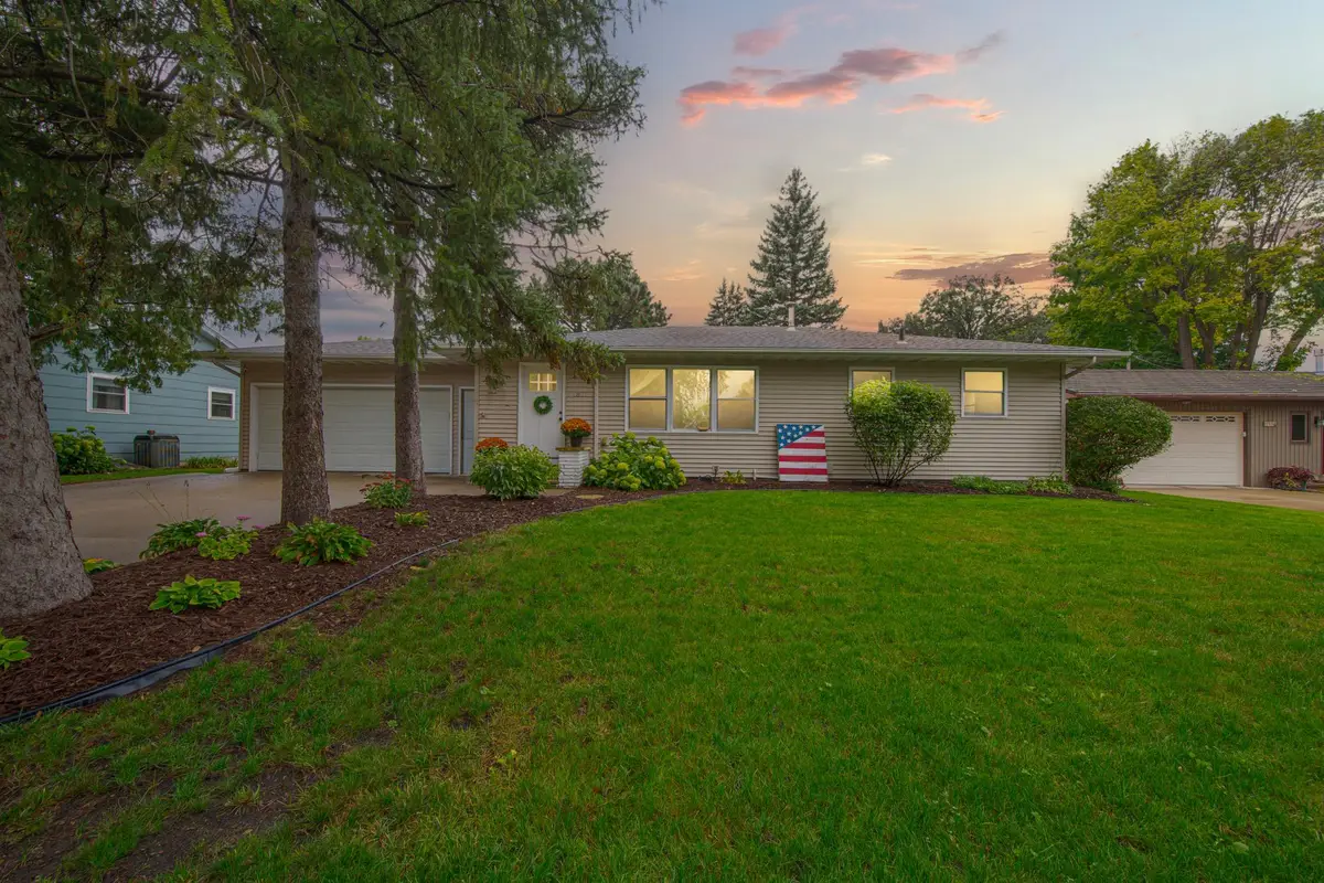 1801 Sunray Avenue, Mankato, MN 56001 - #1