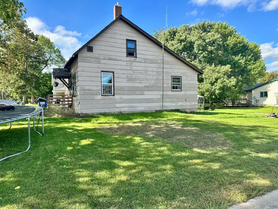 222 Cedar Avenue Ne, Wadena, MN 56482 - #2