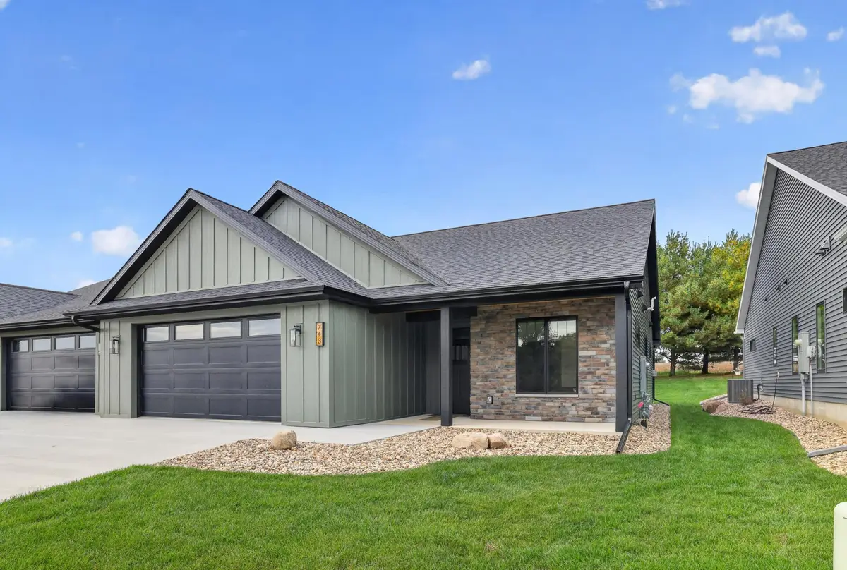 743 Kodiak Drive Nw, Stewartville, MN 55976 - #1