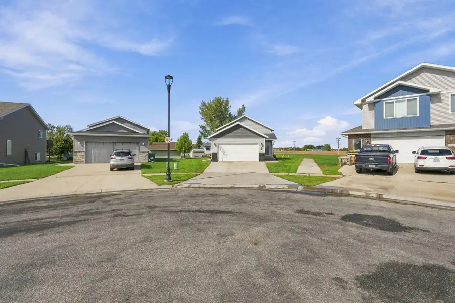 101 5th Street E, Horace, ND 58047 - #3