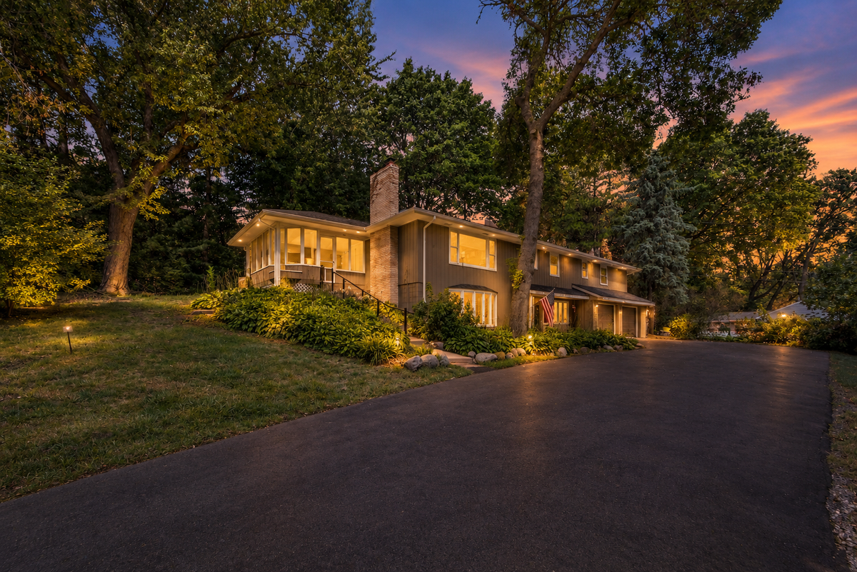 18030 20th Avenue N, Plymouth, MN 55447 - #1
