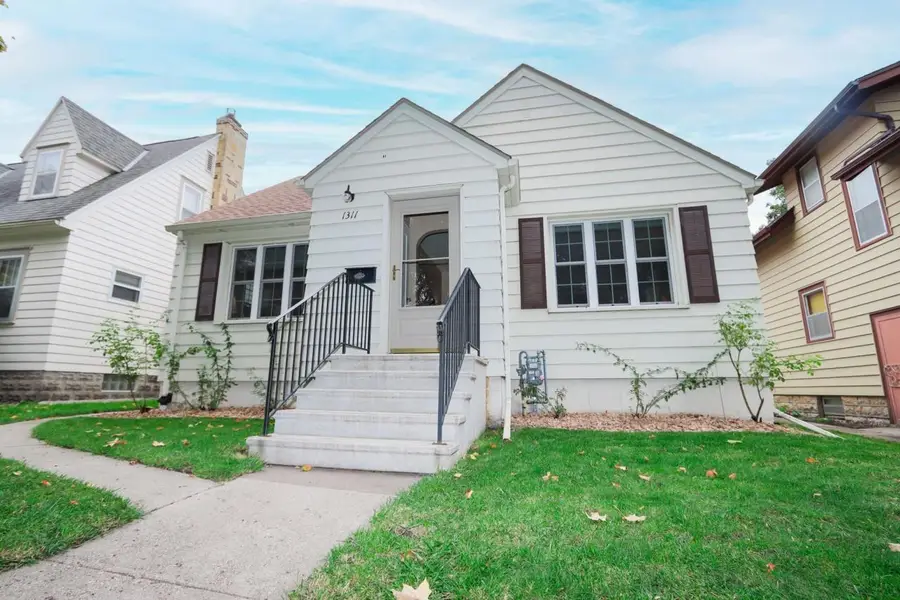 1311 N 5th Street, Mankato, MN 56001 - #2
