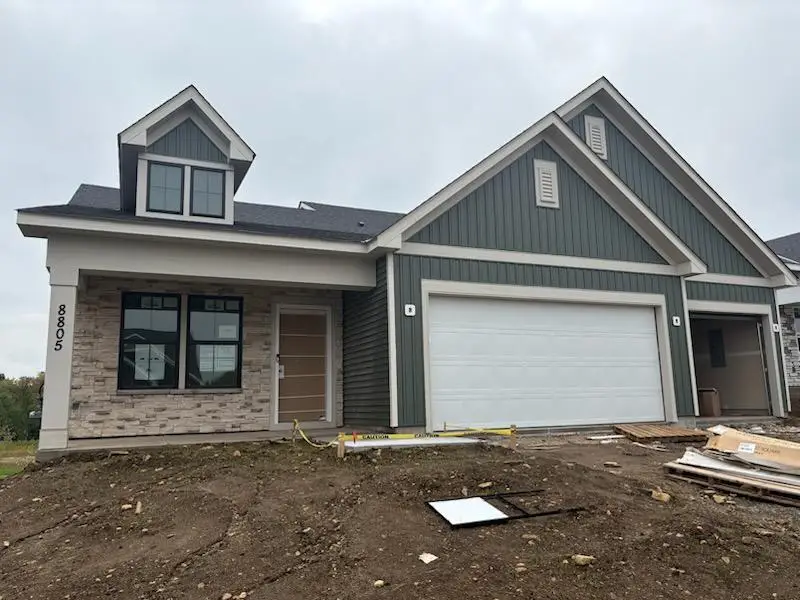 8805 63rd Street S, Cottage Grove, MN 55016 - #1