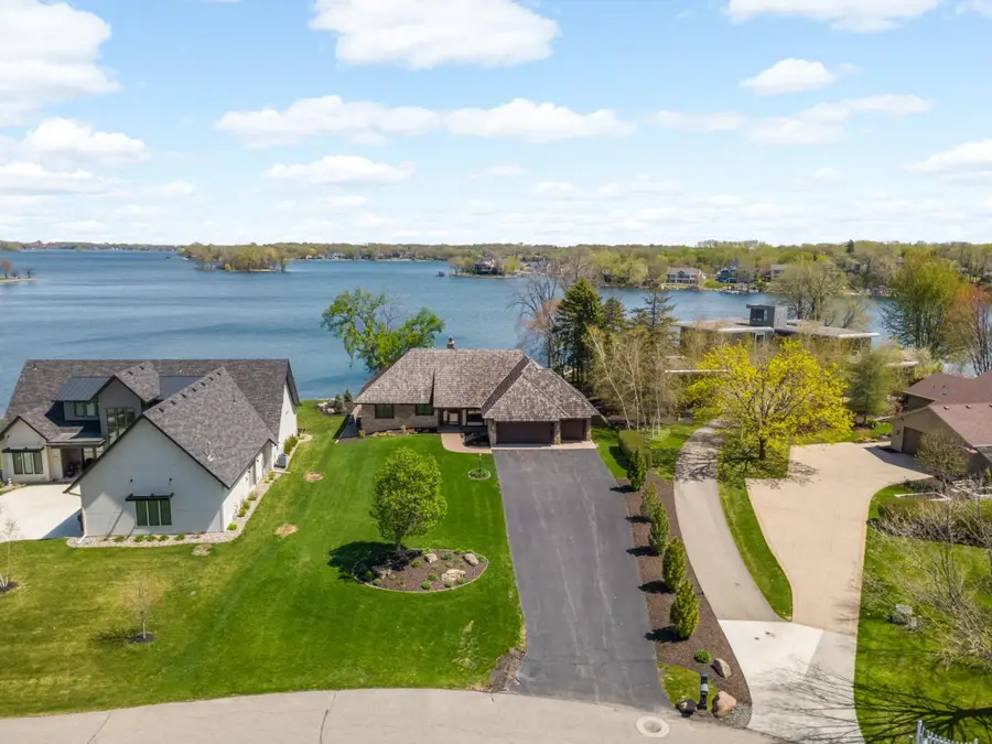 15283 Edgewater Circle Ne, Prior Lake, MN 55372 - #2
