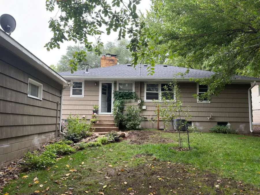 149 19th Avenue S, South Saint Paul, MN 55075 - #2