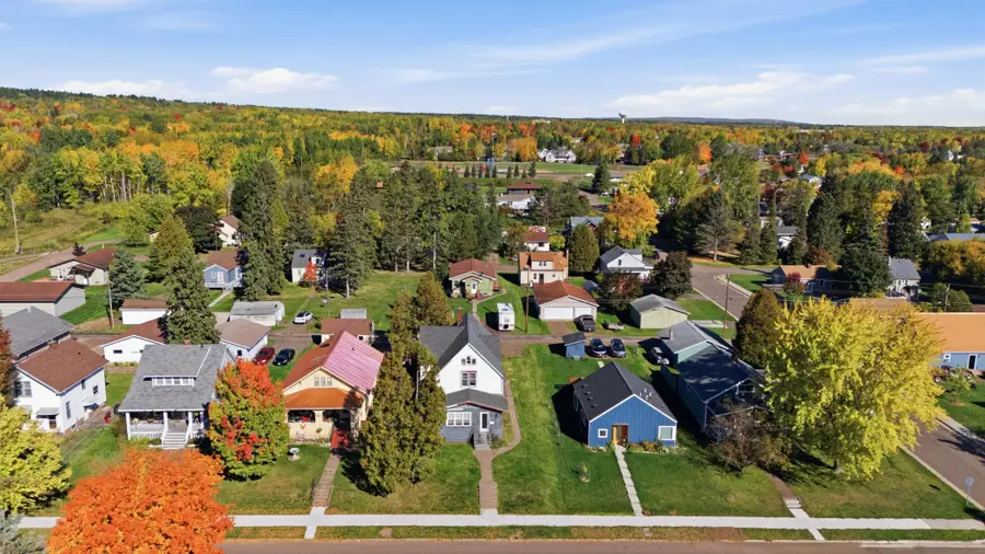 911 10th Avenue, Two Harbors, MN 55616 - #3