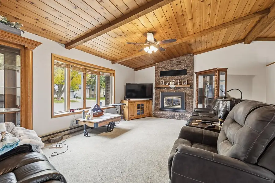 1100 Jefferson Avenue, Marshall, MN 56258 - #3