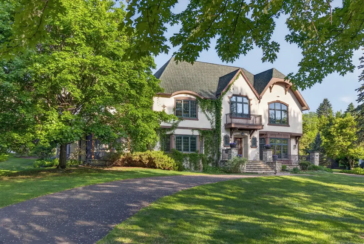 3 Circle E, Edina, MN 55436 - #1