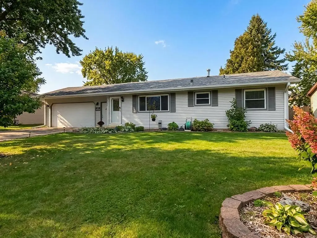 4247 Sandstone Drive, Eagan, MN 55122 - #1