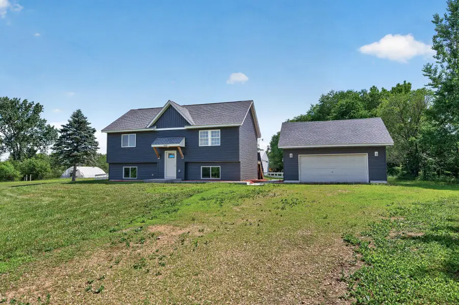 4430 214th Avenue Nw, Oak Grove, MN 55303 - #2