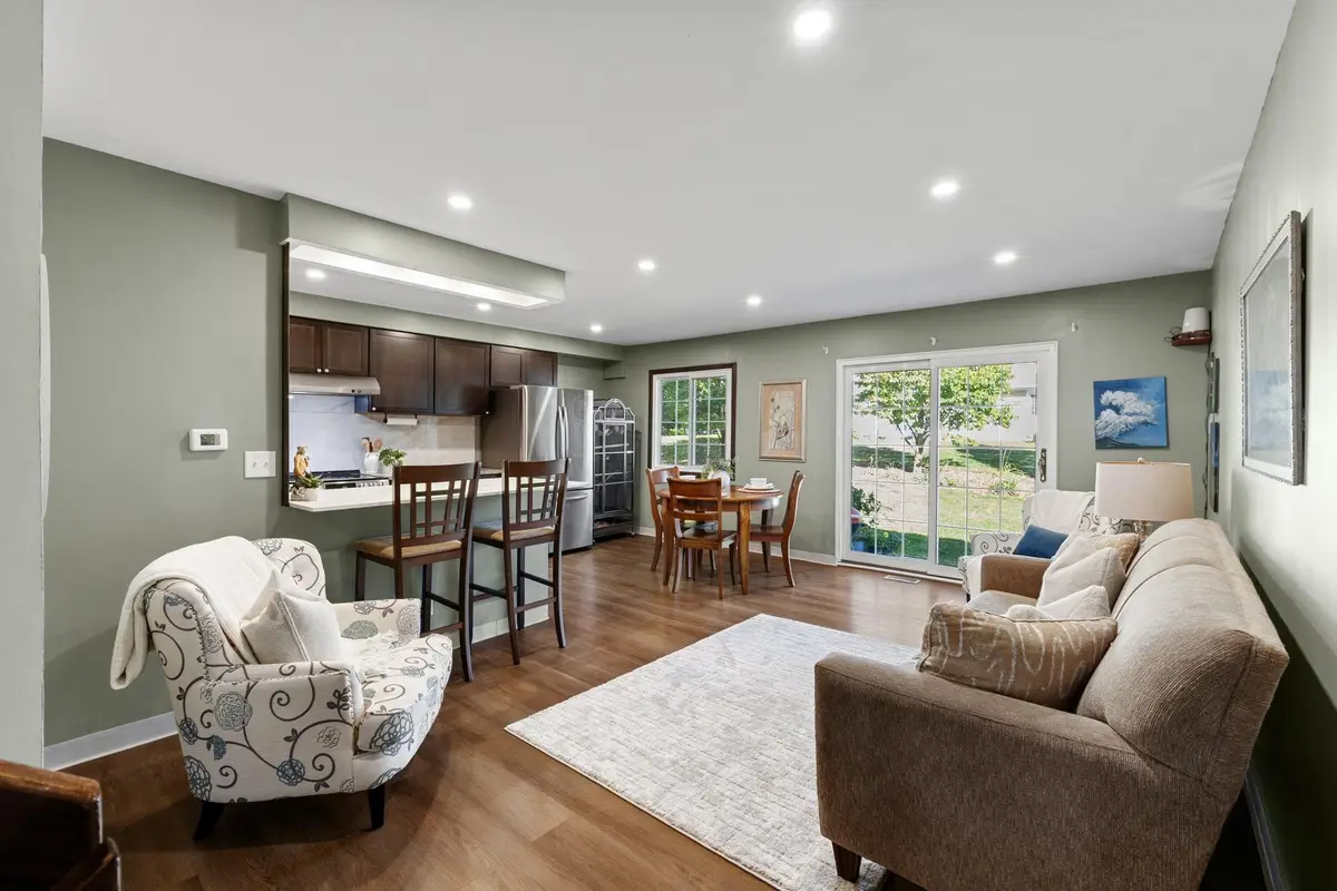 3304 River Bluff Drive #75, Eagan, MN 55121 - #1