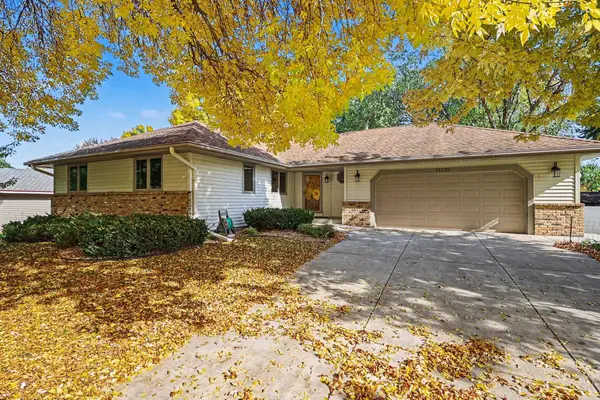 12325 Villaburne Drive, Burnsville, MN 55337