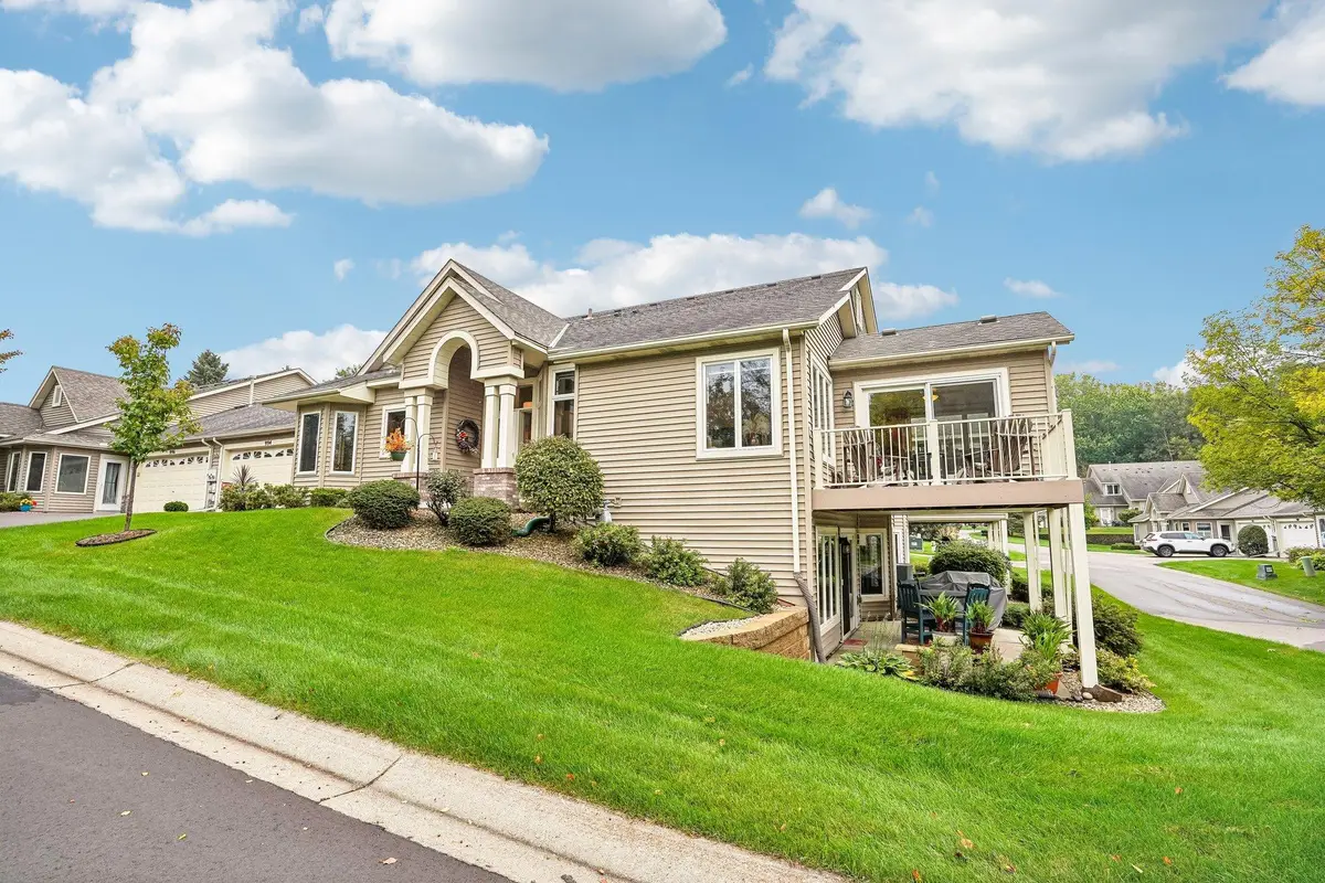 994 Stratford Lane W, Burnsville, MN 55337 - #1