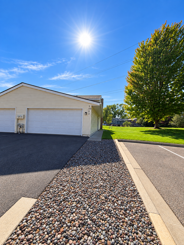2933 69th Lane N, Brooklyn Center, MN 55430