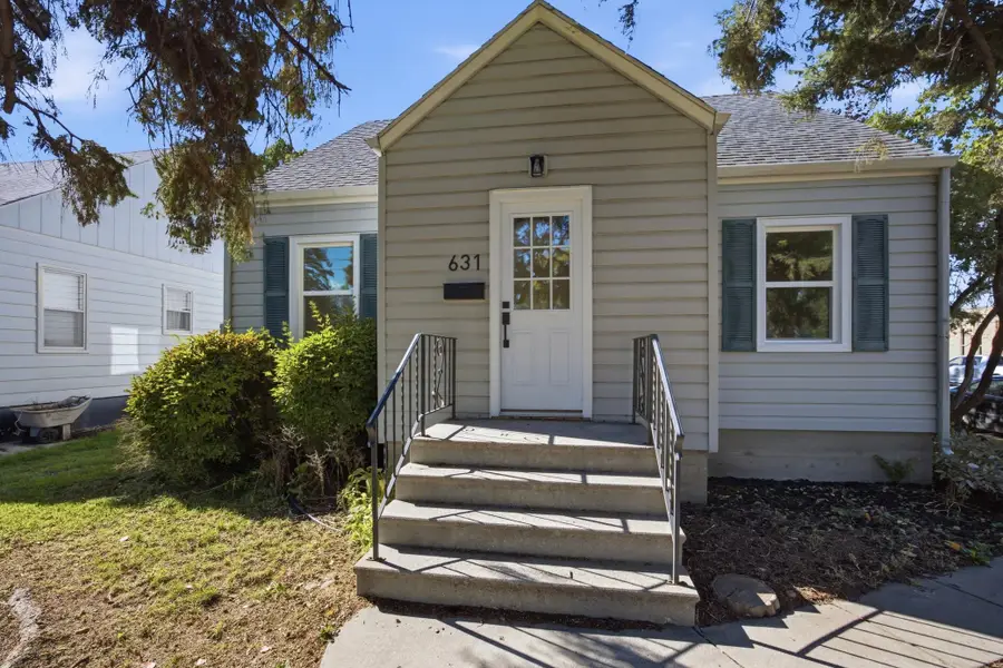 631 11th Street N, Moorhead, MN 56560 - #3