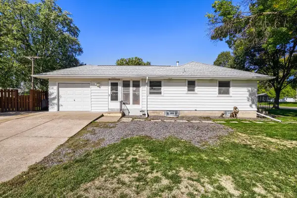 5301 Penn Avenue N, Brooklyn Center, MN 55430