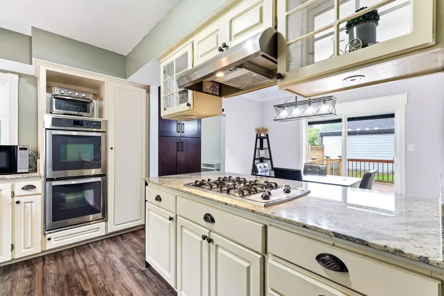 817 Kenwood Lane, Maplewood, MN 55117 - #3