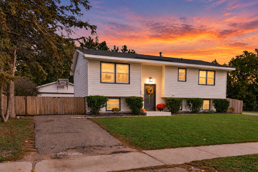 943 Blackoaks Lane, Anoka, MN 55303 - #2