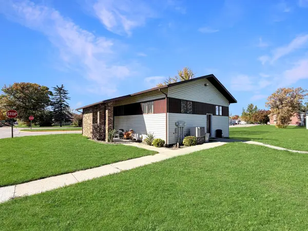 227 1st Avenue Sw, Clearbrook, MN 56634