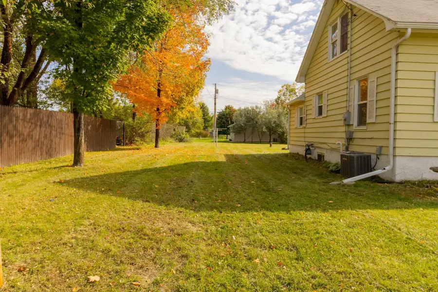302 6th Street Nw, Little Falls, MN 56345 - #3