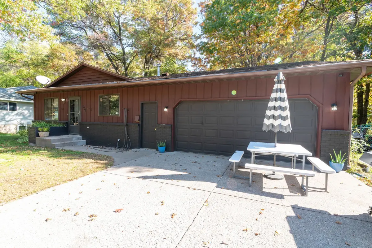 908 9th Street Ne, Little Falls, MN 56345 - #1