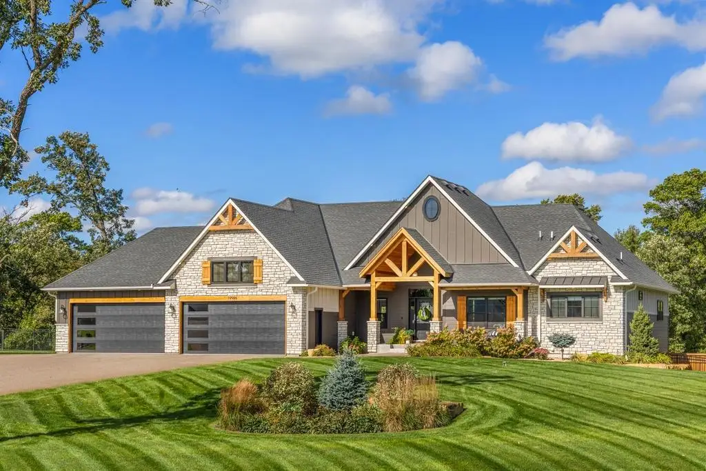 19986 Unity Street Nw, Oak Grove, MN 55011 - #1
