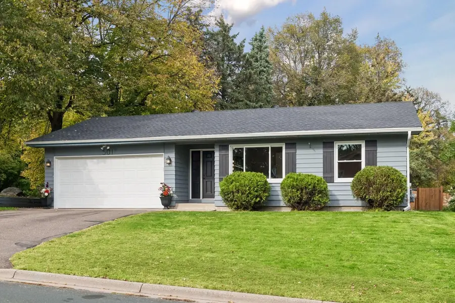 501 Laredo Lane, Chanhassen, MN 55317 - #2