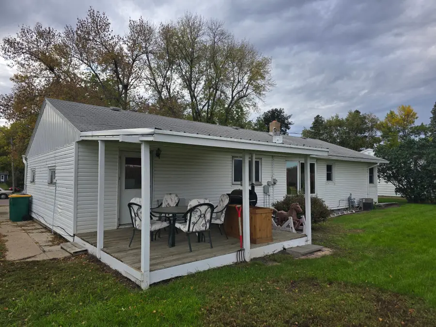 216 N Front Street, Okabena, MN 56161 - #2