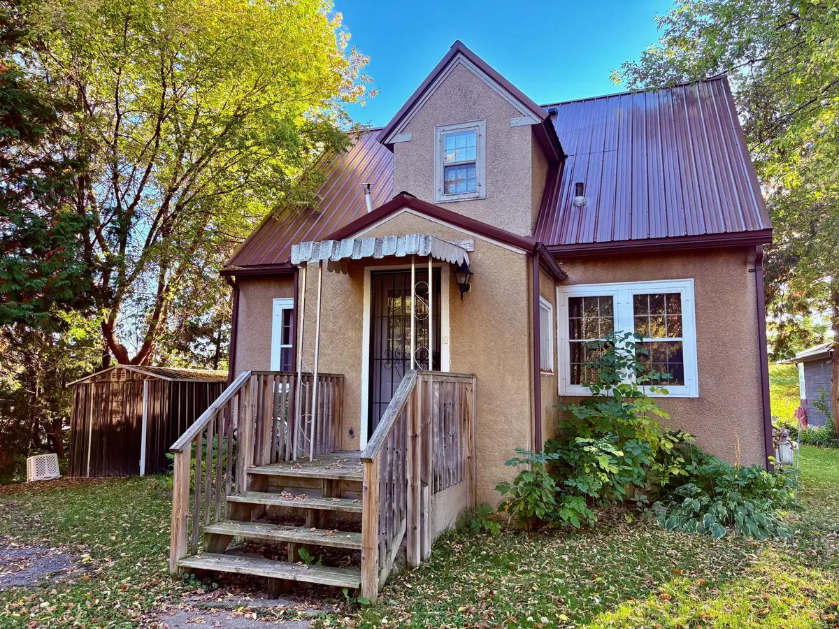 311 Bay Avenue Se, Baudette, MN 56623 - #1