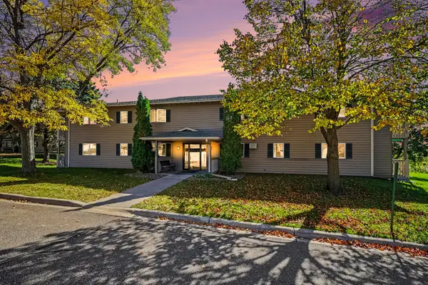 3265 80th Street E #207, Inver Grove Heights, MN 55076