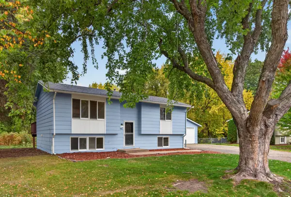 1785 Center Street, Hugo, MN 55038