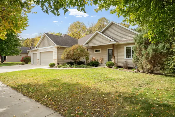 53 River Court Ne, Rochester, MN 55906