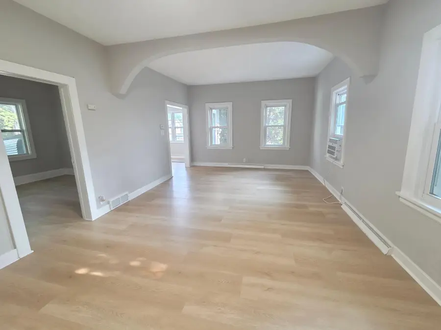 712 Maple Street W, Stillwater, MN 55082 - #2