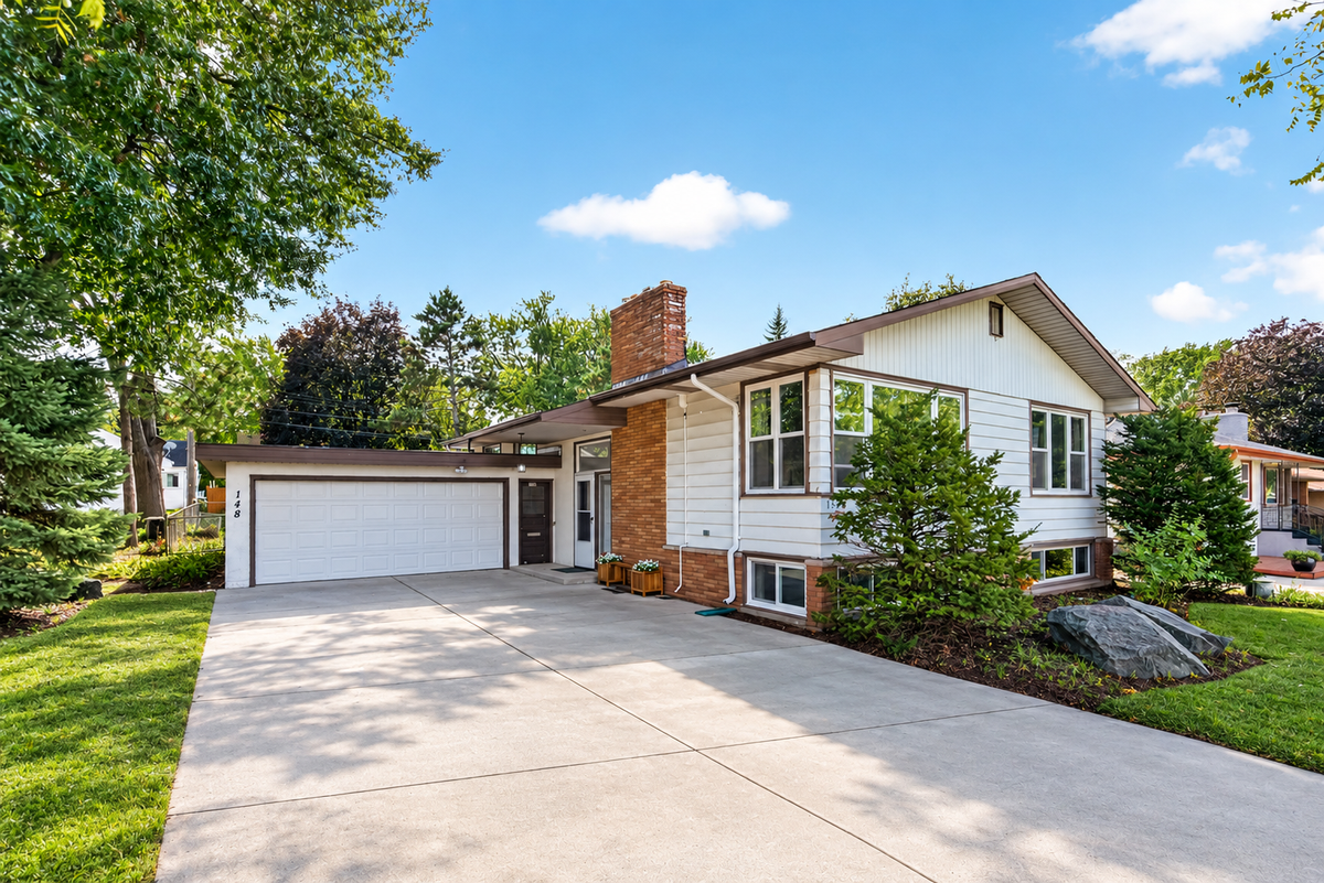 148 E Warburton Street, South Saint Paul, MN 55075 - #1