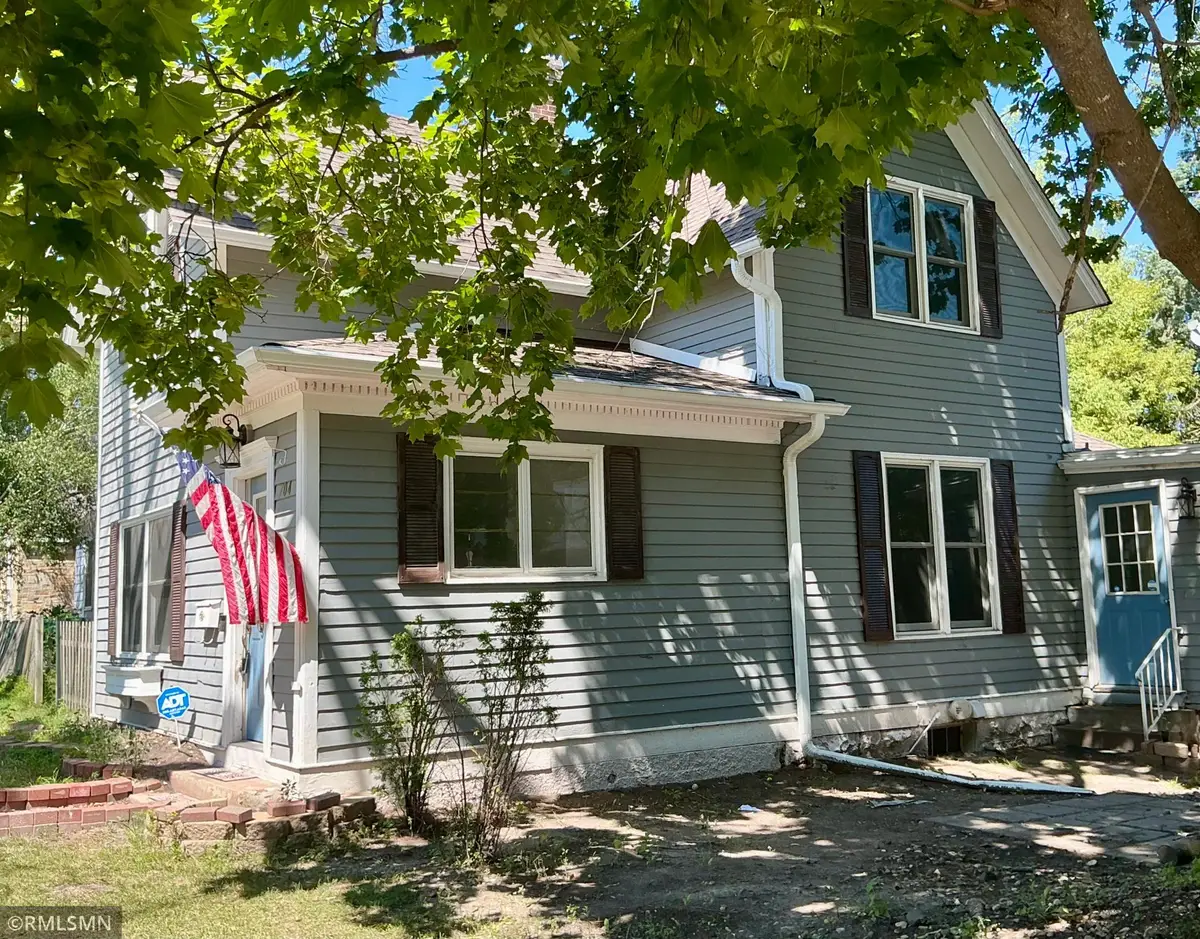 704 Mulberry Street W, Stillwater, MN 55082 - #1
