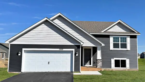1655 Shasta Drive, Shakopee, MN 55379